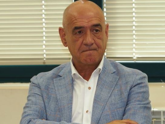 Бившият шеф на здравната каса д р Дечо Дечев е новият